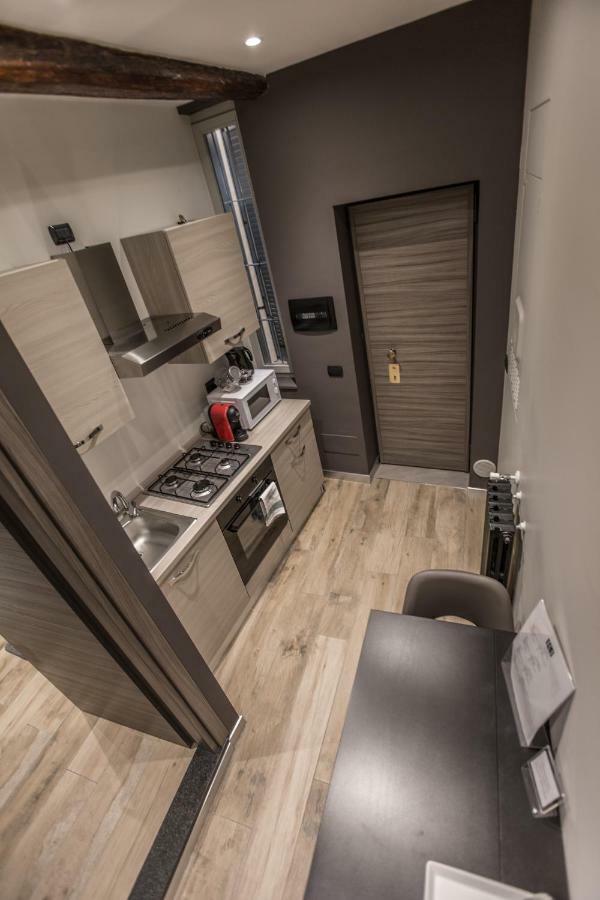 Suite 11 Near Duomo Mediolan Zewnętrze zdjęcie
